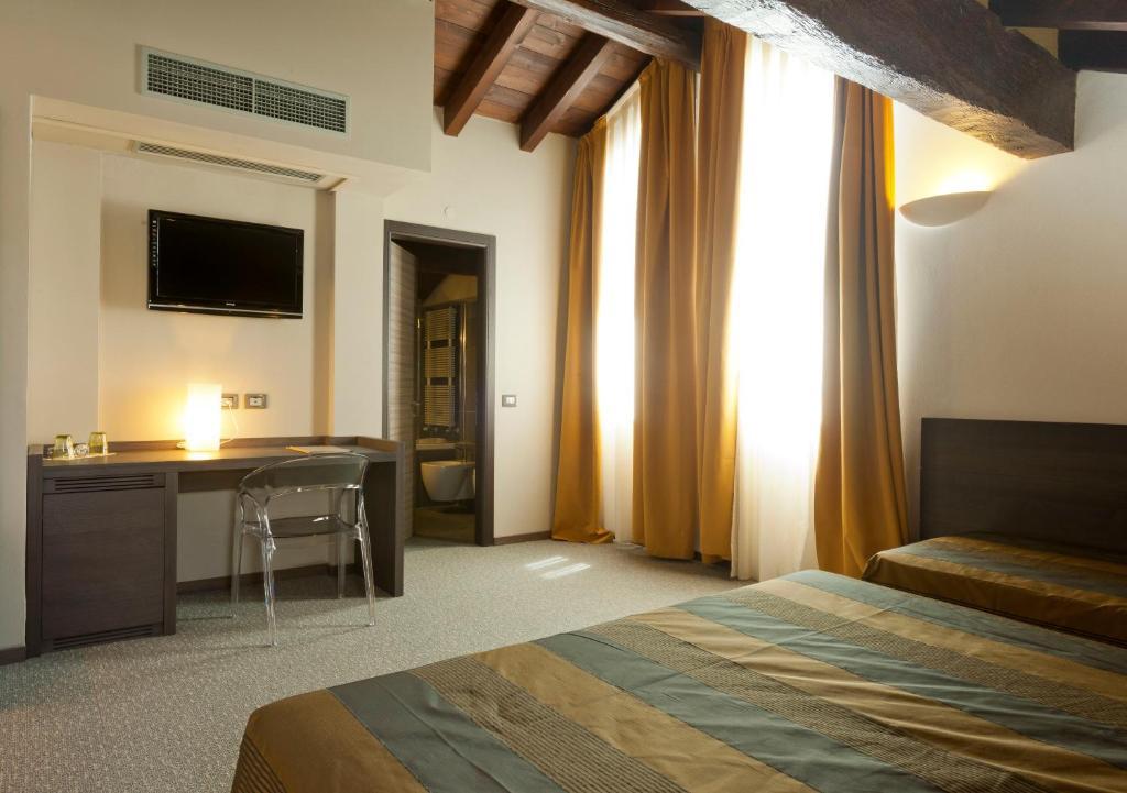 Locanda Sant'Ambrogio Rivalta  Habitación foto